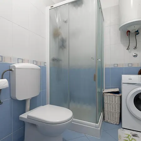 Dana With Garden & Grill Poreč