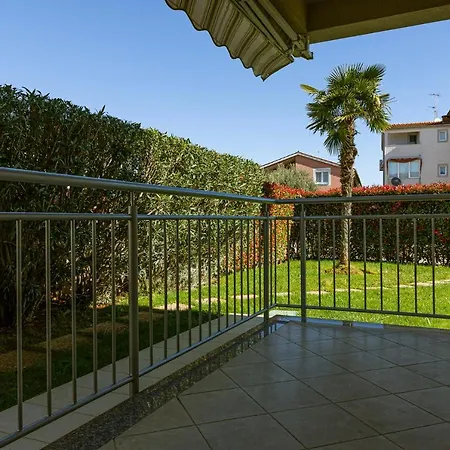 Dana With Garden & Grill Appartement *